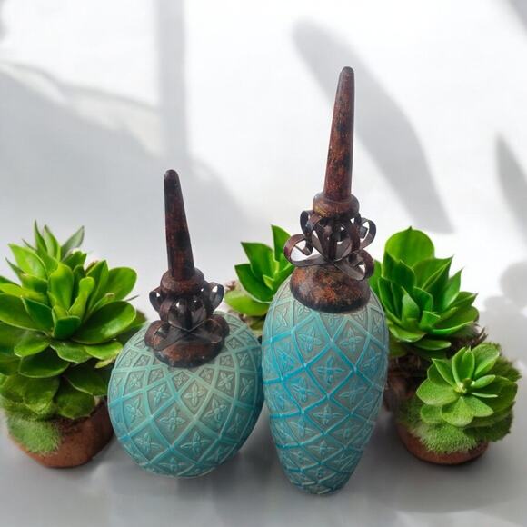 Set of 2 Decorative Turquoise Textured Spear Headed Vases Home Decor - Picture 8 of 8
